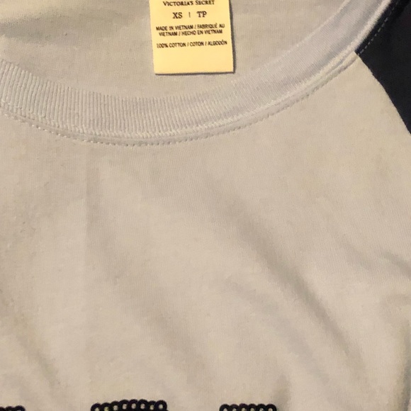 🌟NWT VS PINK LONG SLEEVE BLING T - Picture 5 of 5